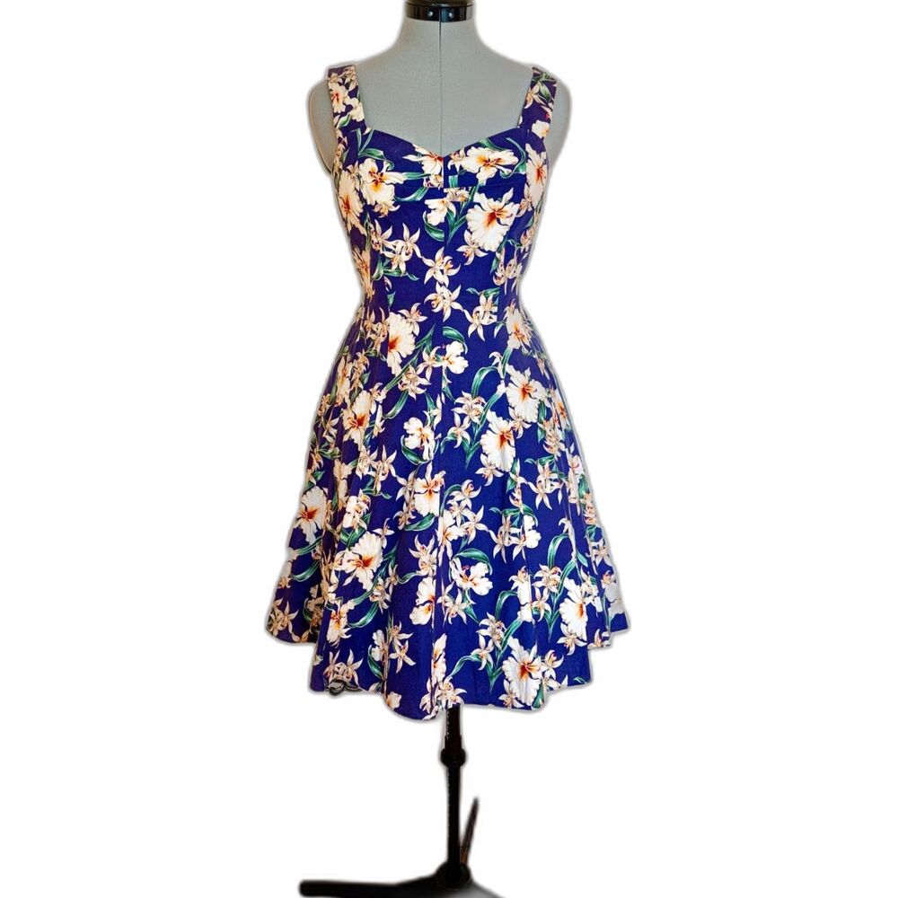 VTG 80s Royal Hawaii Made in Hawaii Navy Hibiscus Floral Fit & Flare Dress Sz. M